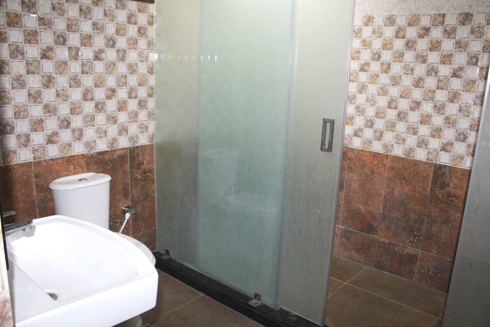 Club Suite, 1 Bedroom, Accessible, Garden View photo 3