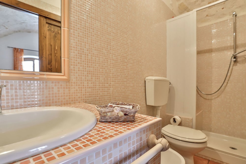 Standard Double Room (9) photo 3