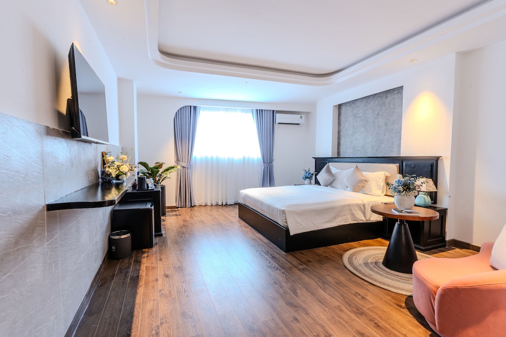 SUITE LUXURY photo 3