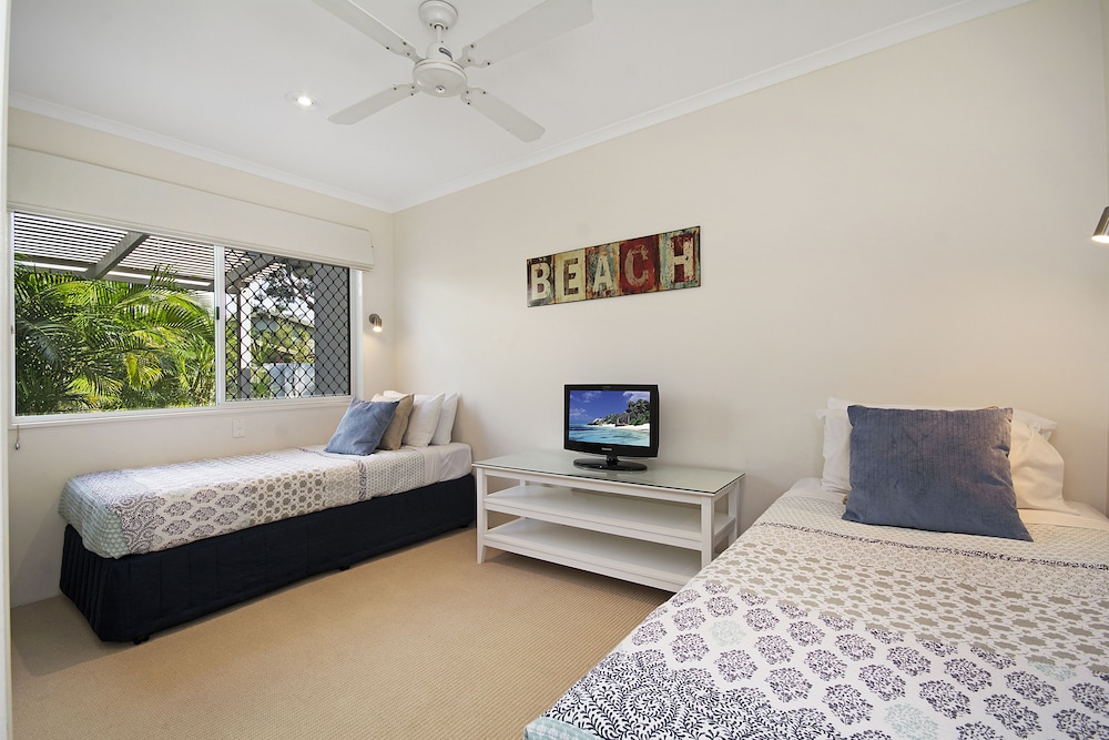 Family House, 4 Bedrooms, River View photo 2