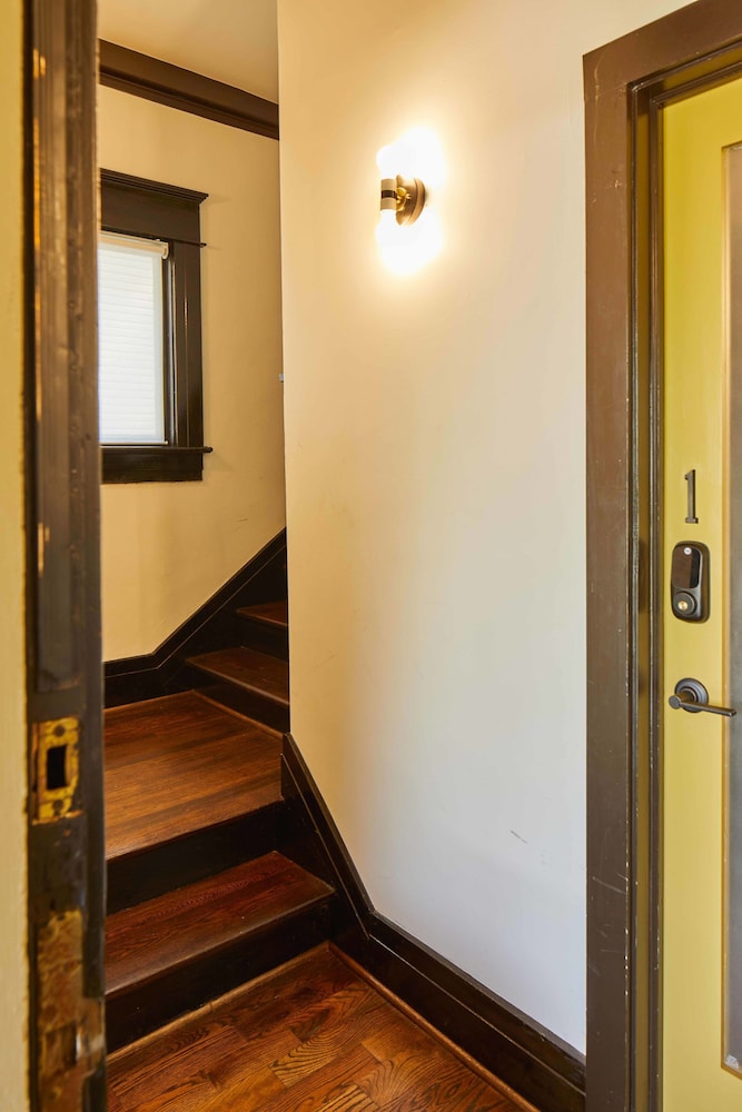 Charles on 11th - Beautifully Restored Historic Southside Home Walkable Perfect for Groups, Billede 66
