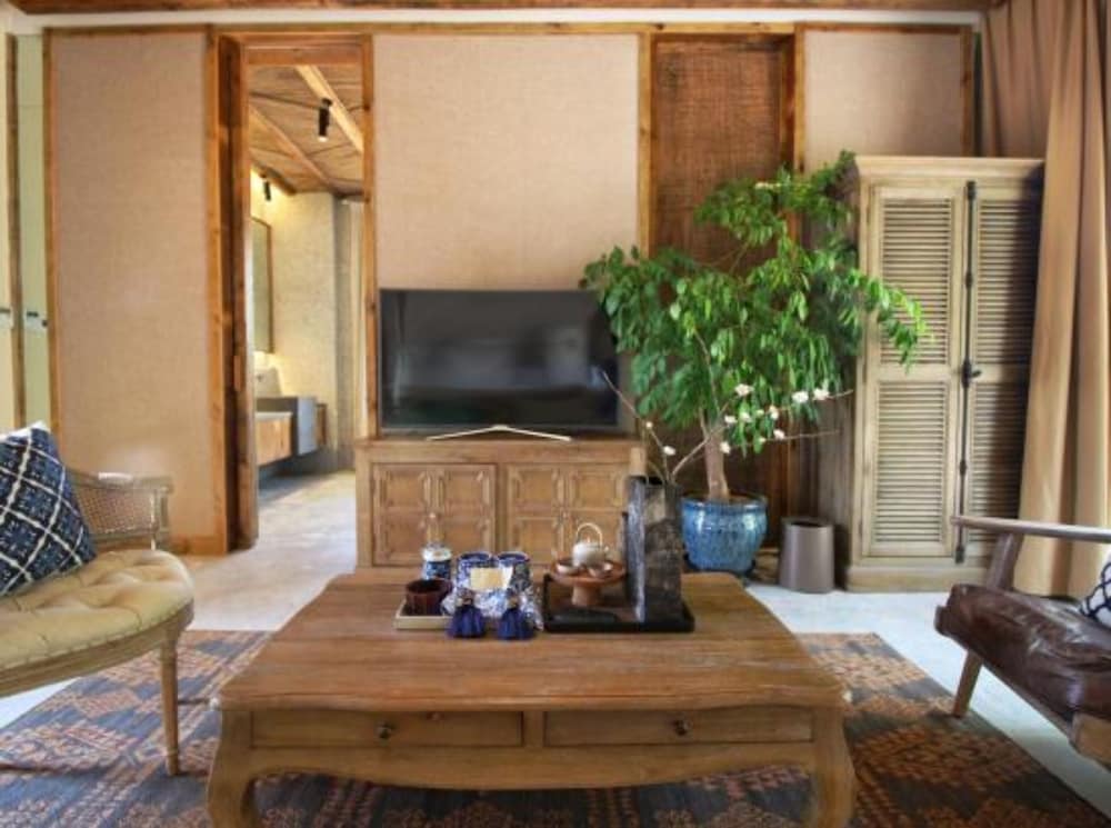 Grand Double Room photo 2