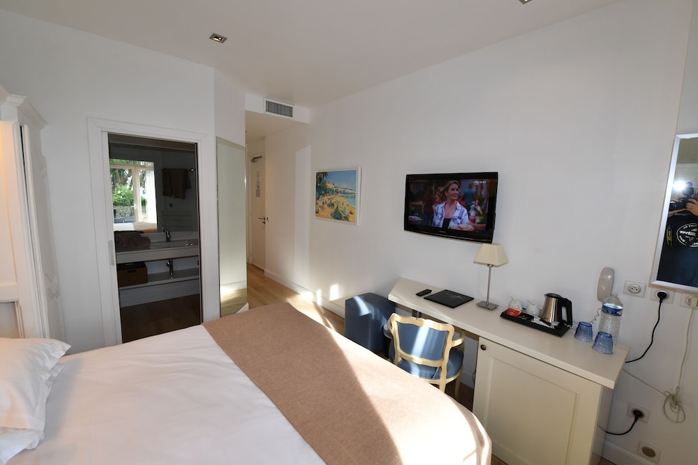 Double Room, Terrace, Garden View photo 3