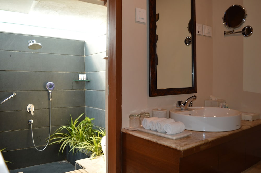 Suite, 1 Queen Bed (Beach Villa)