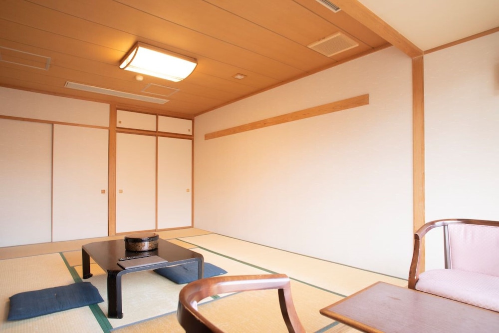 Japanese Style Room, Shared Bathroom, Mountain View - Photo 20