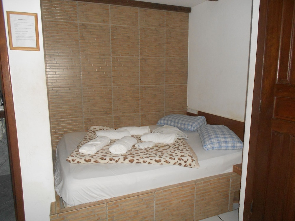 Apartment (1 Bedroom)