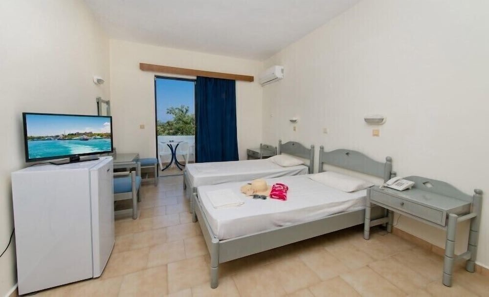 Triple Room photo 2