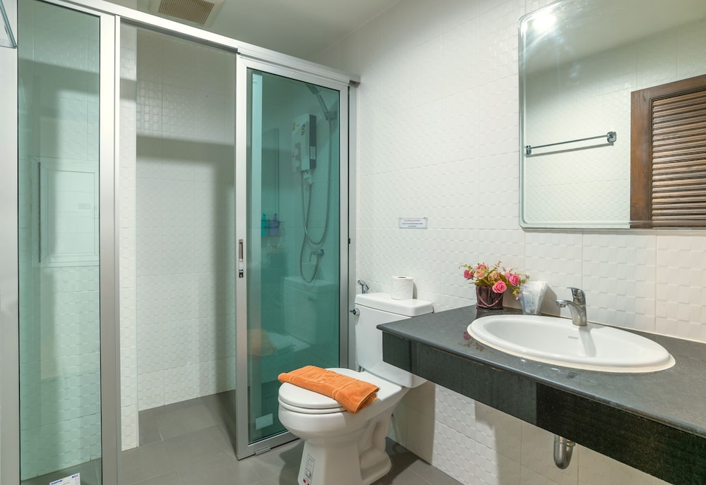 Superior Quadruple Room photo 2