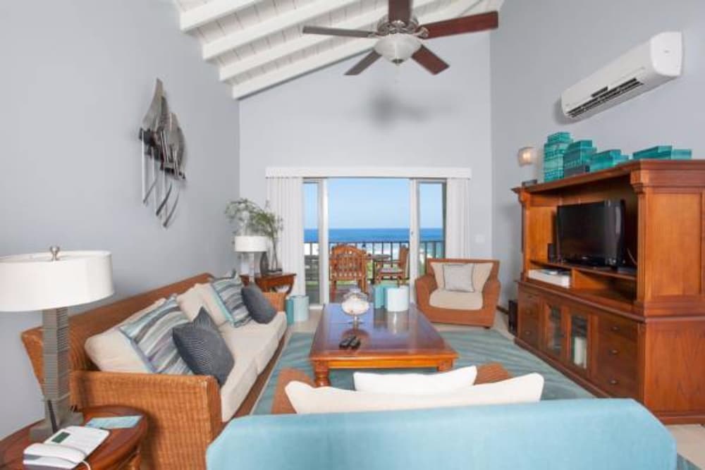 Penthouse, 1 Bedroom, Beach View photo 3