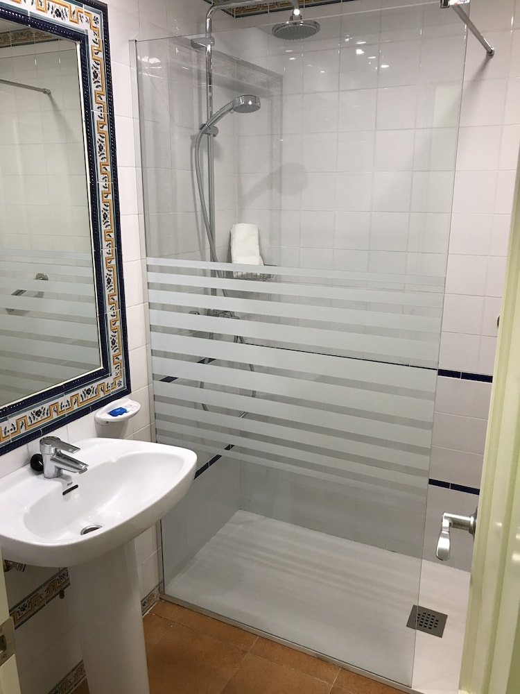 Panoramic Double Or Twin Room, Terrace, Beachfront photo 3