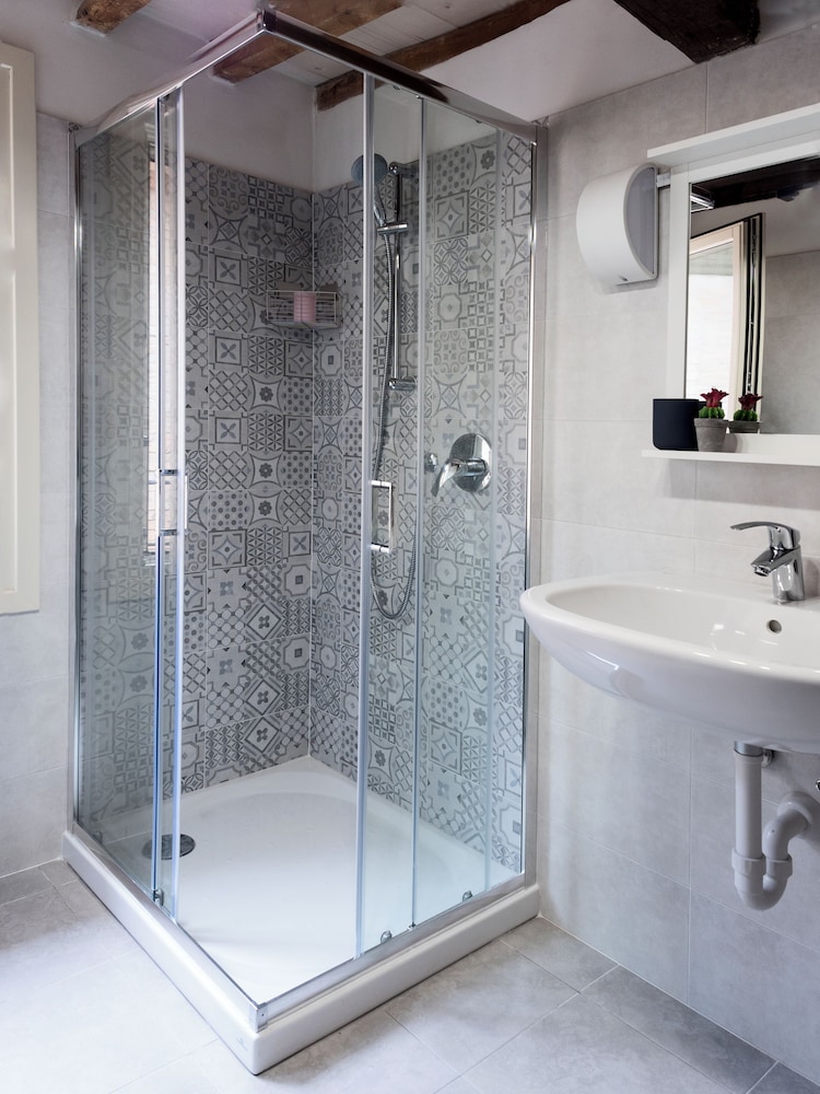 Double or Twin Room, Courtyard View photo 2