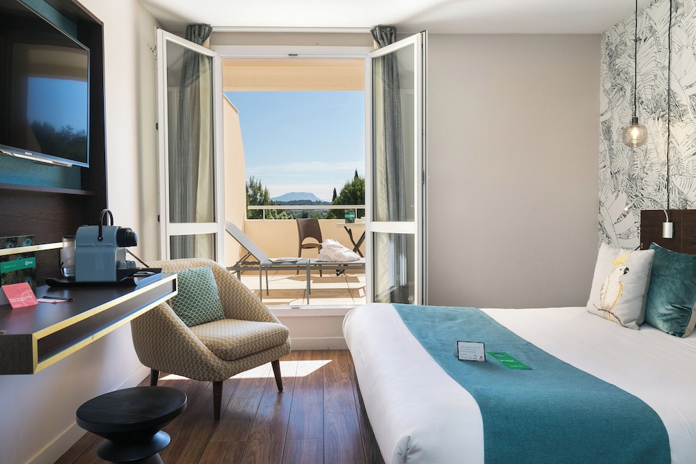 Executive Double Room - Photo 11