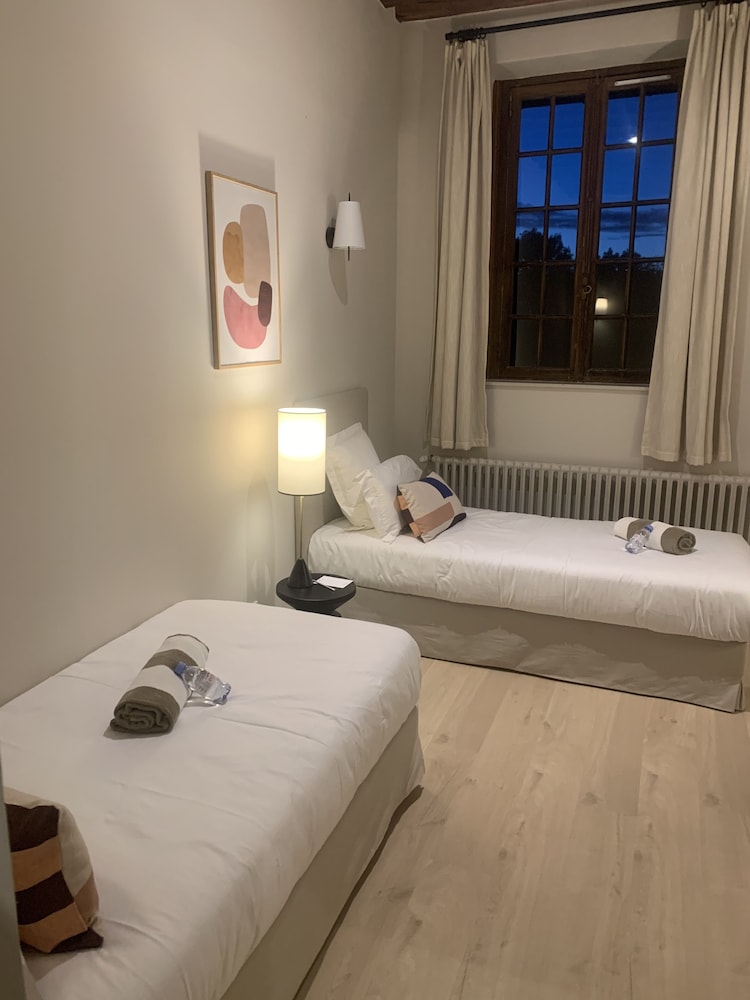 Deluxe Suite, Non Smoking - Photo 2