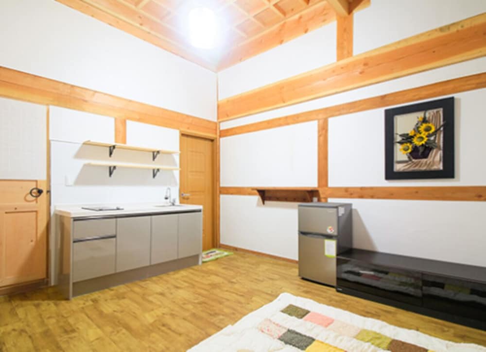 Room photo 2