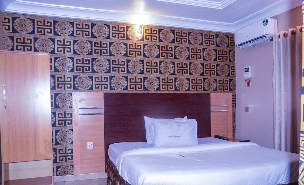 Royal Suite photo 1