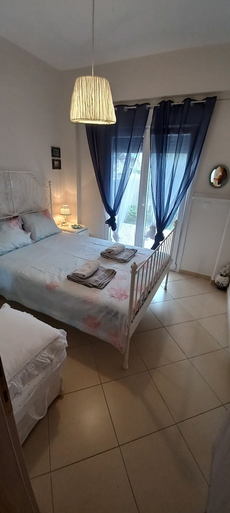 Apartment, 2 Bedrooms, Accessible, Balcony photo 1