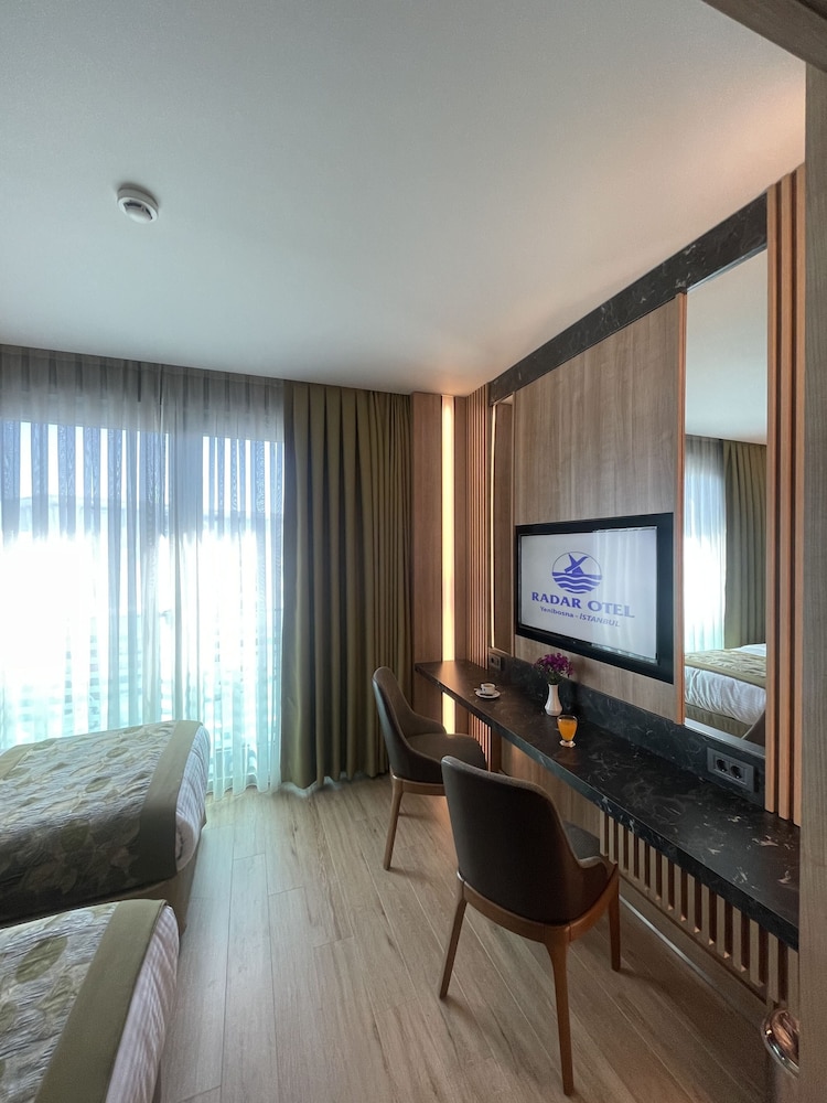 Standard Twin Room photo 3