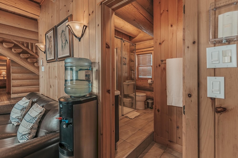 Executive Double 26 - Stunning Luxury log Home With hot tub Sauna Heated Pool, Foto 17