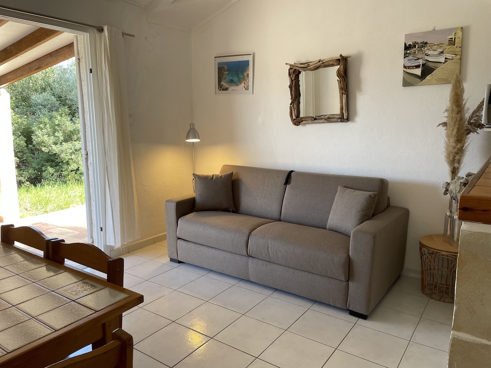 Small Villa, 430sqf, 4 persons photo 2