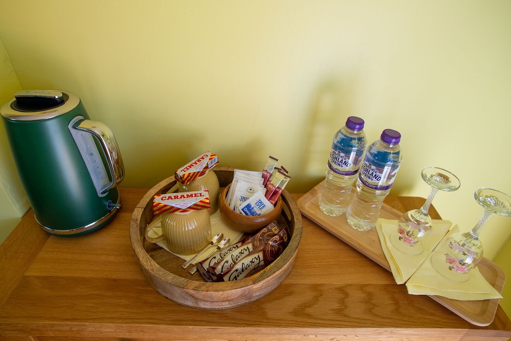 Standard Double Room, Ensuite, Garden View (The Sunrise Room) photo 3
