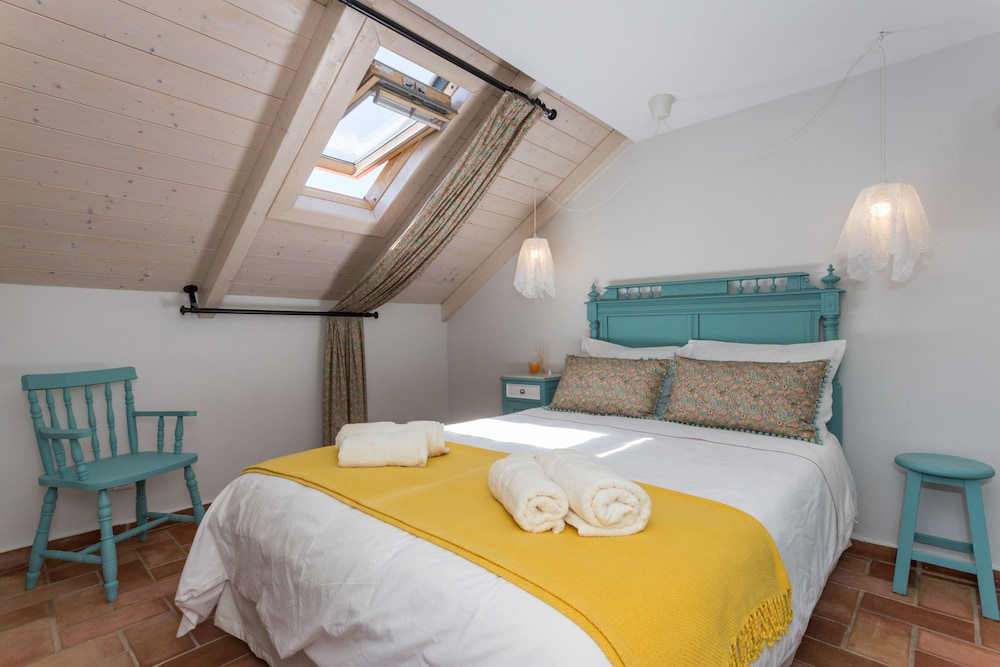City Apartment, Kitchenette, Courtyard View photo 1