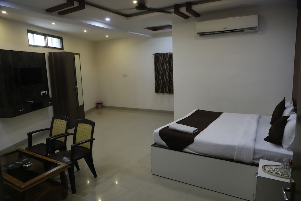Superior Room - Photo 7