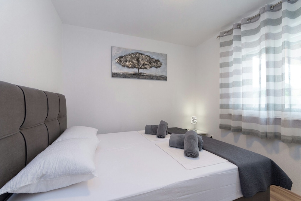 Villa, 2 Bedrooms, Private Pool, Mountain View