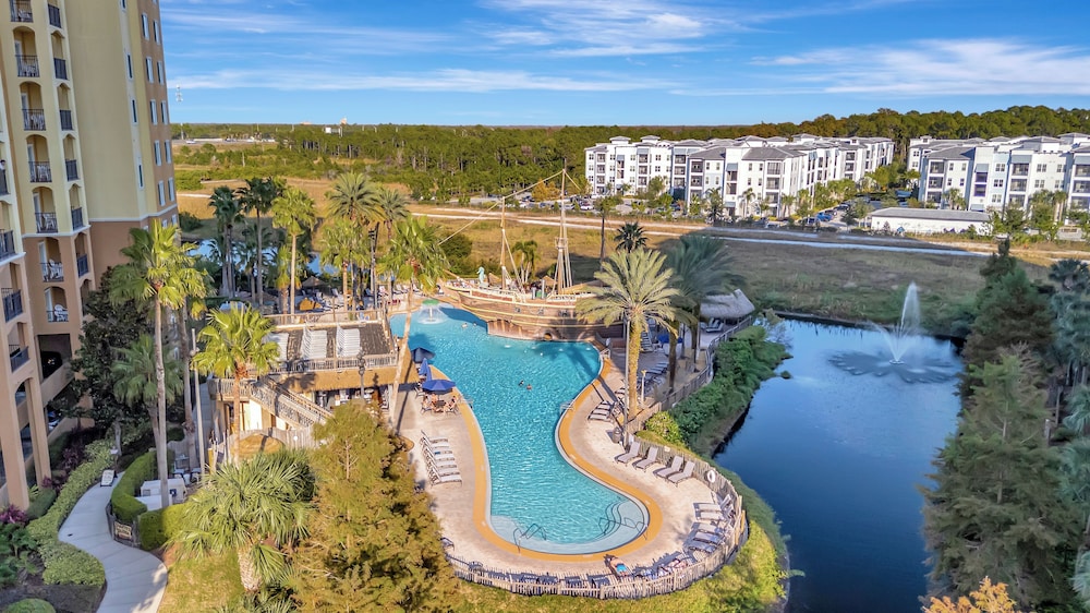 Executive Suite, 2 Bedrooms, Balcony, Resort View