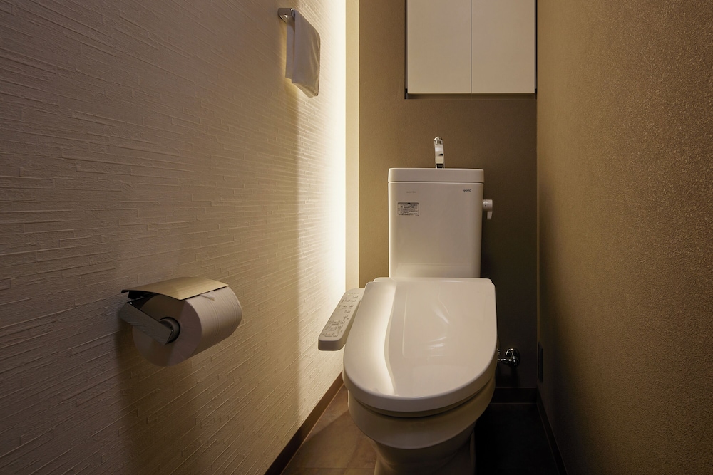 Premium Apartment thumbnail 5