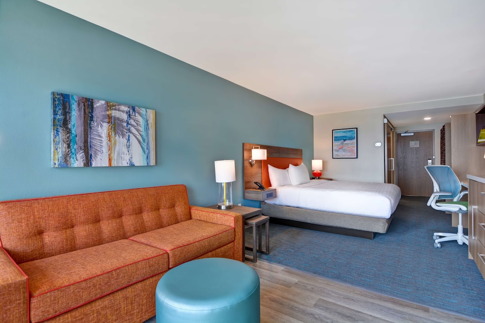 Studio Suite, 1 King Bed - Photo 1