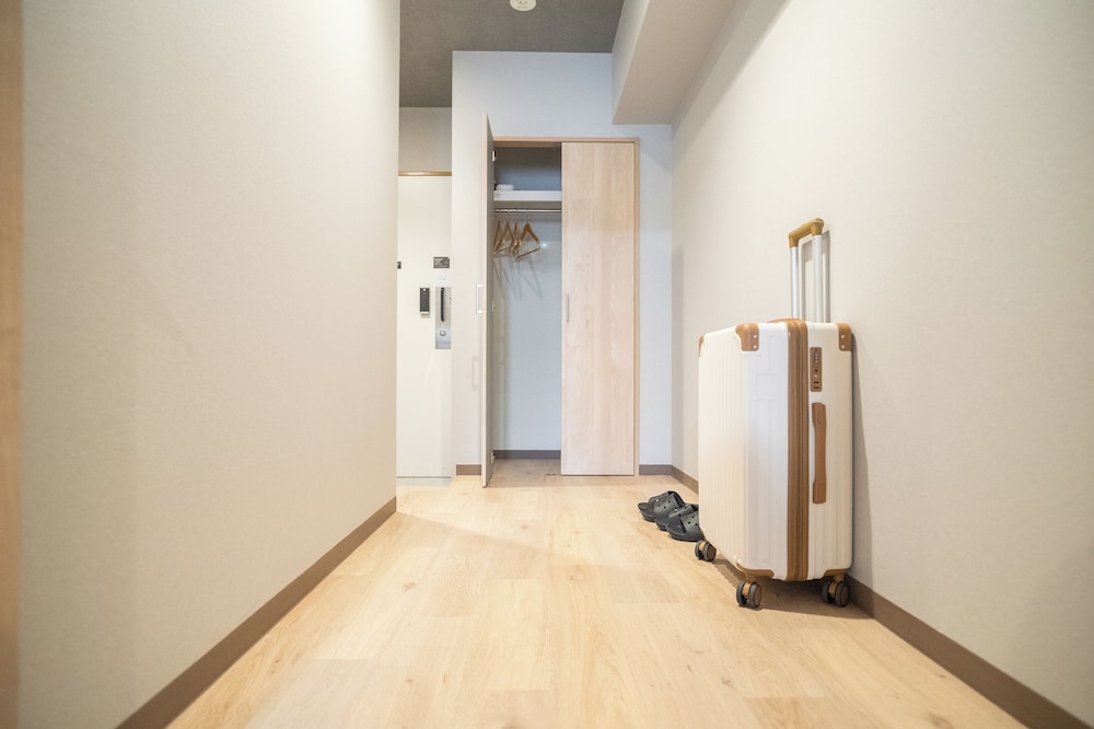 Essential tatami Large Room up to 4 futon beds (Non-smoking) - Photo 3
