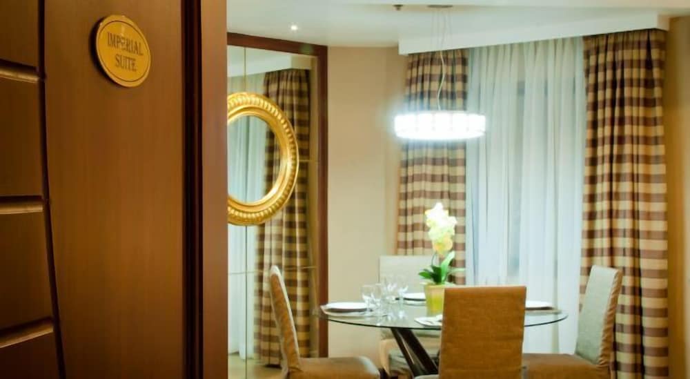 Imperial Suite photo 3