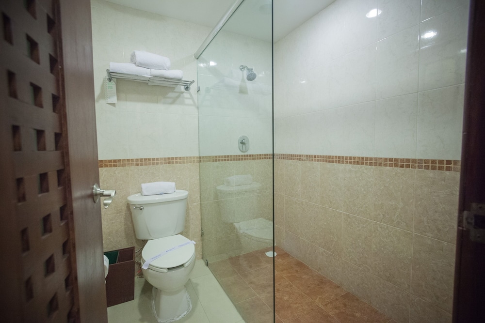 Standard Room, 2 Double Beds (Abolengo) photo 2