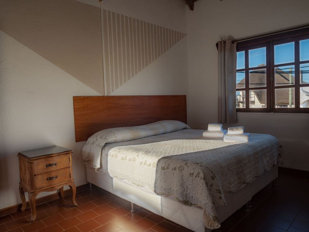 Classic Quadruple Room photo 3