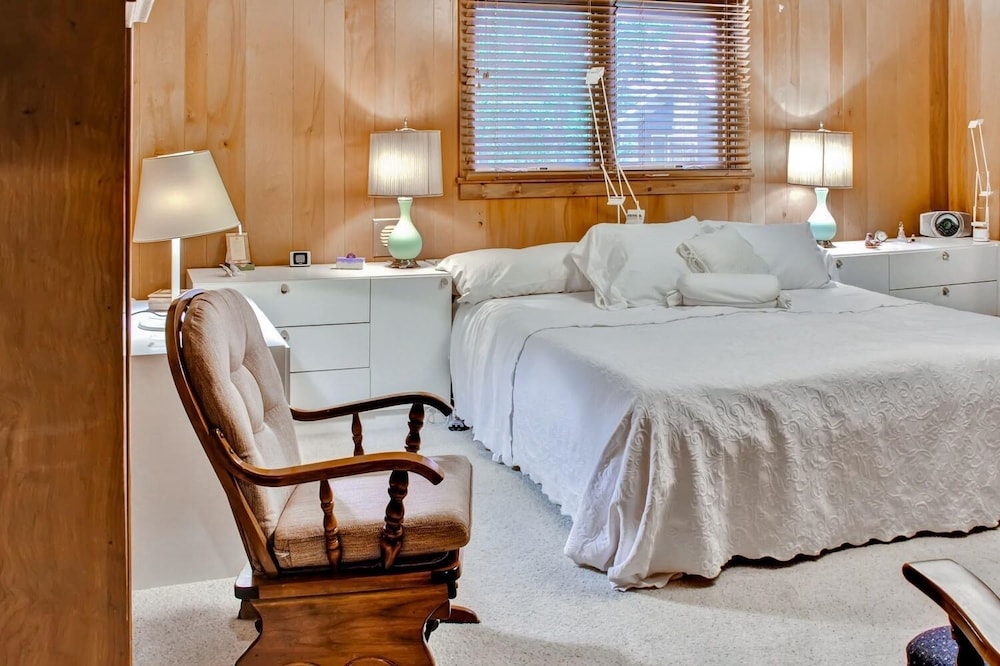 House (4 Bedrooms) photo 1