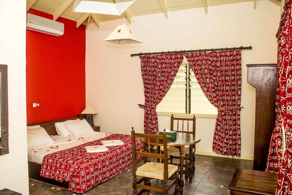 Standard Double or Twin Room photo 1