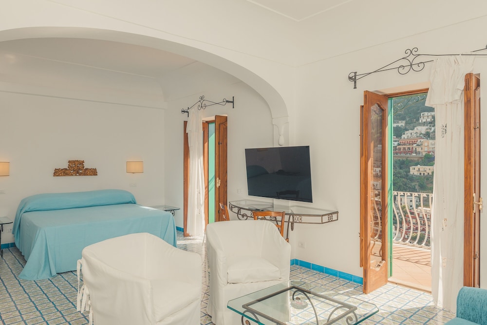 Deluxe Suite, Terrace, Sea View - Photo 5