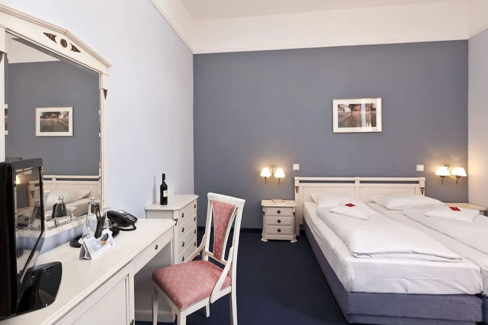 Double Room, Lake View photo 2