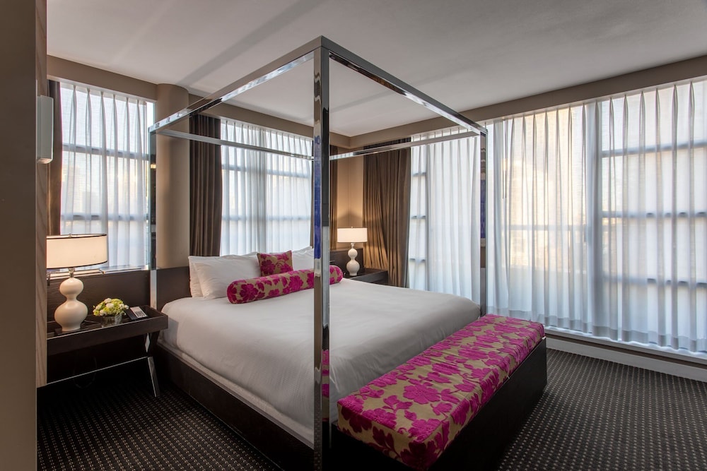 Signature Suite (OPUS) - Photo 4