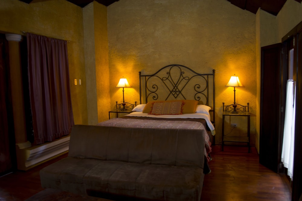 Comfort Triple Room, 1 Queen Bed with Sofa bed photo 3