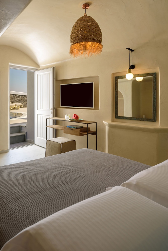 Cave Villa - Photo 13