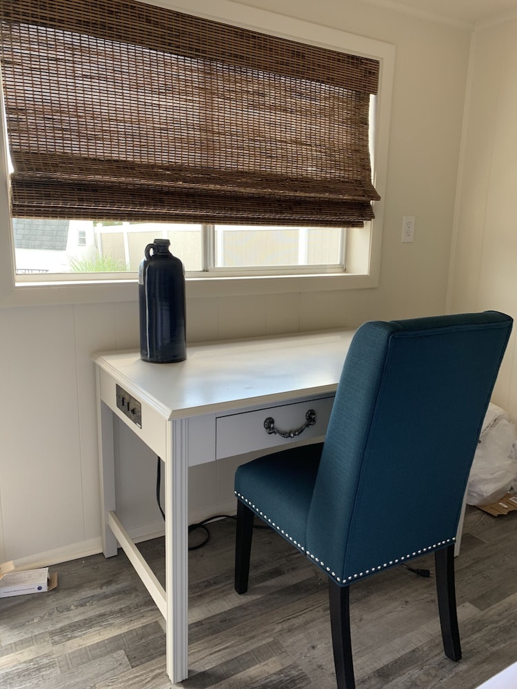 Standard Studio, 1 King Bed, Non Smoking (Cottage King) - Photo 4