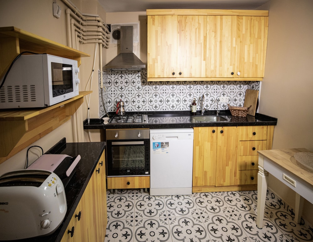 Comfort Apartment, Non Smoking, City View photo 3