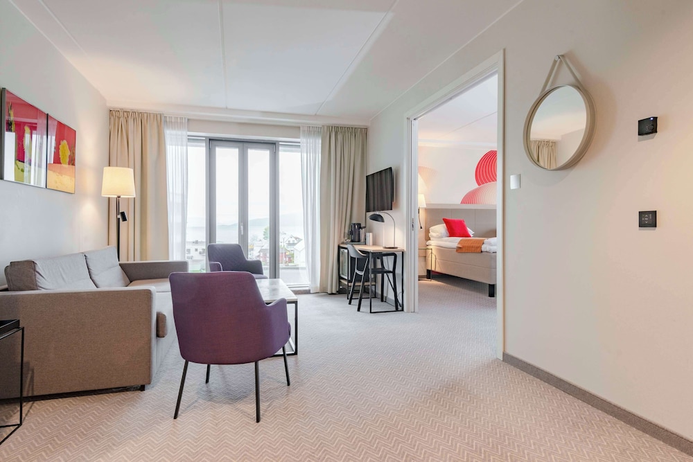 Suite (Master) photo 3