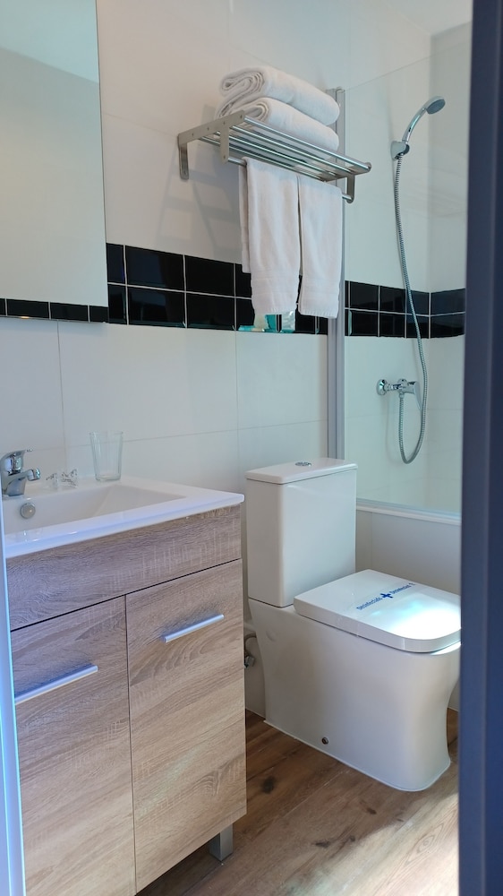 Comfort Triple Room photo 3