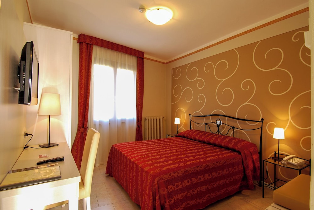 Superior Room, Terrace, Lake View photo 3