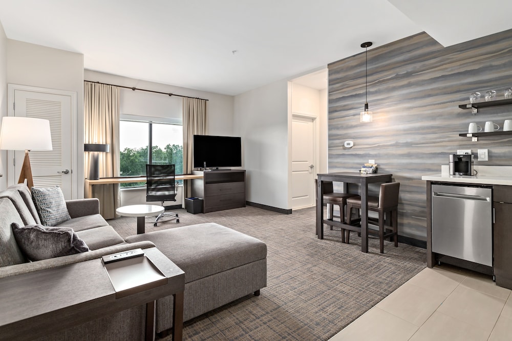 Suite, 1 Bedroom (Hearing Accessible)