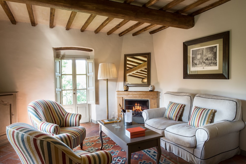 Borgo Deluxe Suite (Non Smoking)