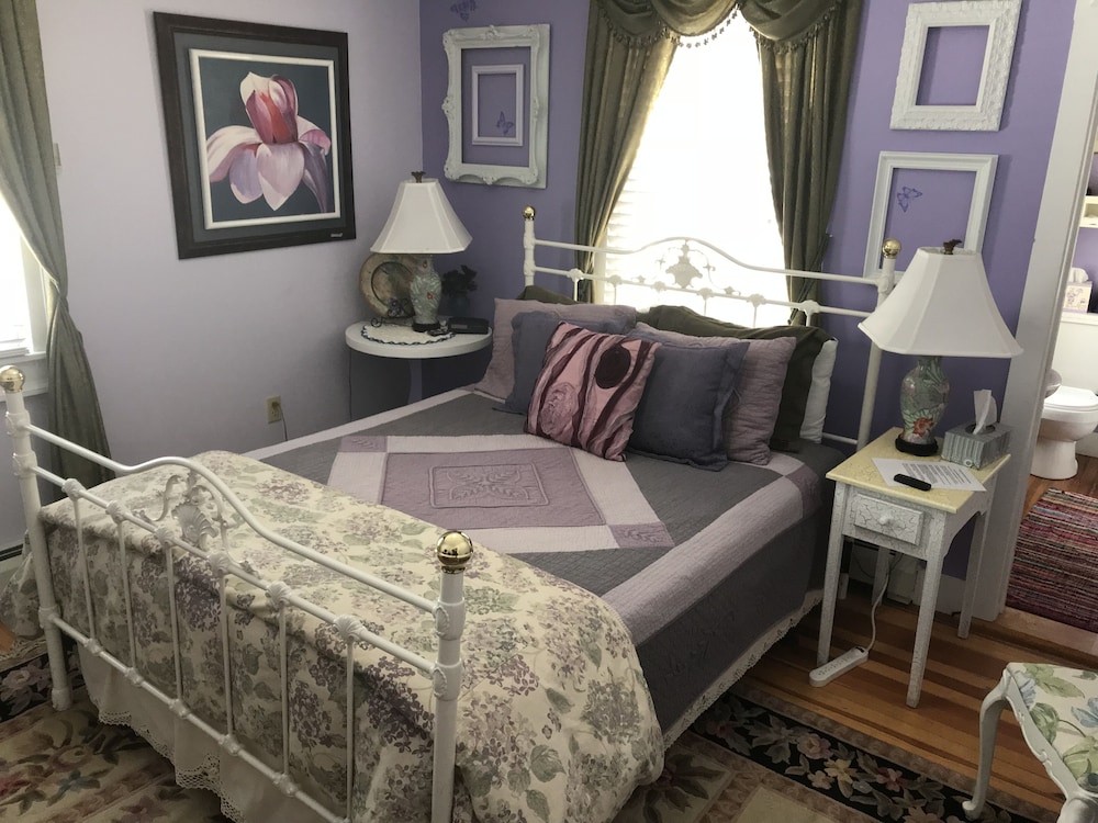 Standard Double Room, Ensuite, Garden View (Mt. Dew) photo 2