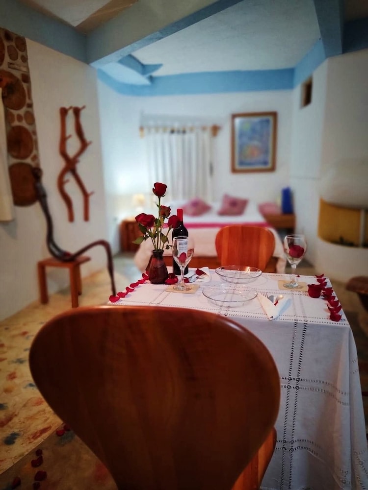 Deluxe Double Room, Balcony, Partial Lake View